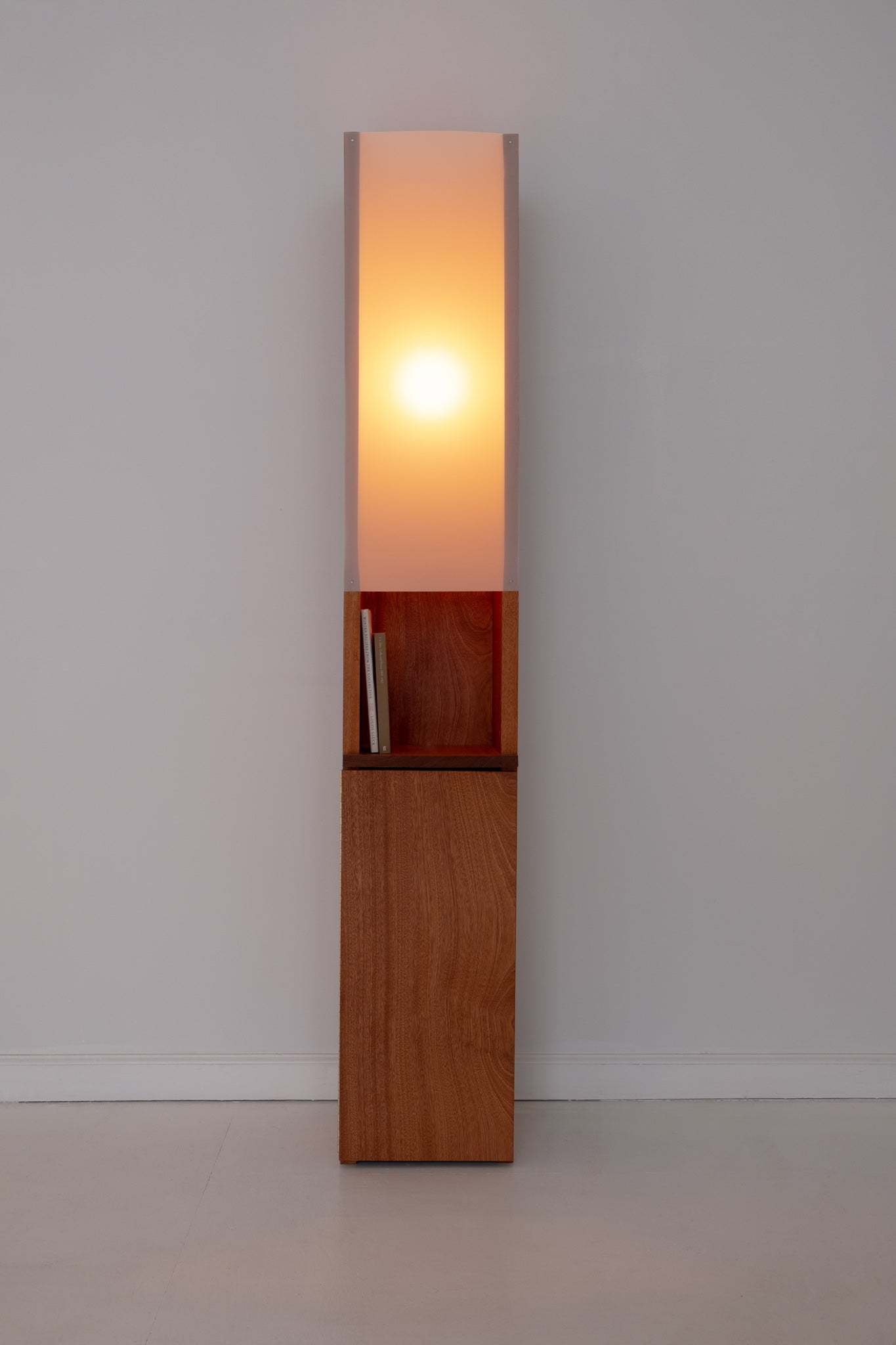 Bookshelf Lamp